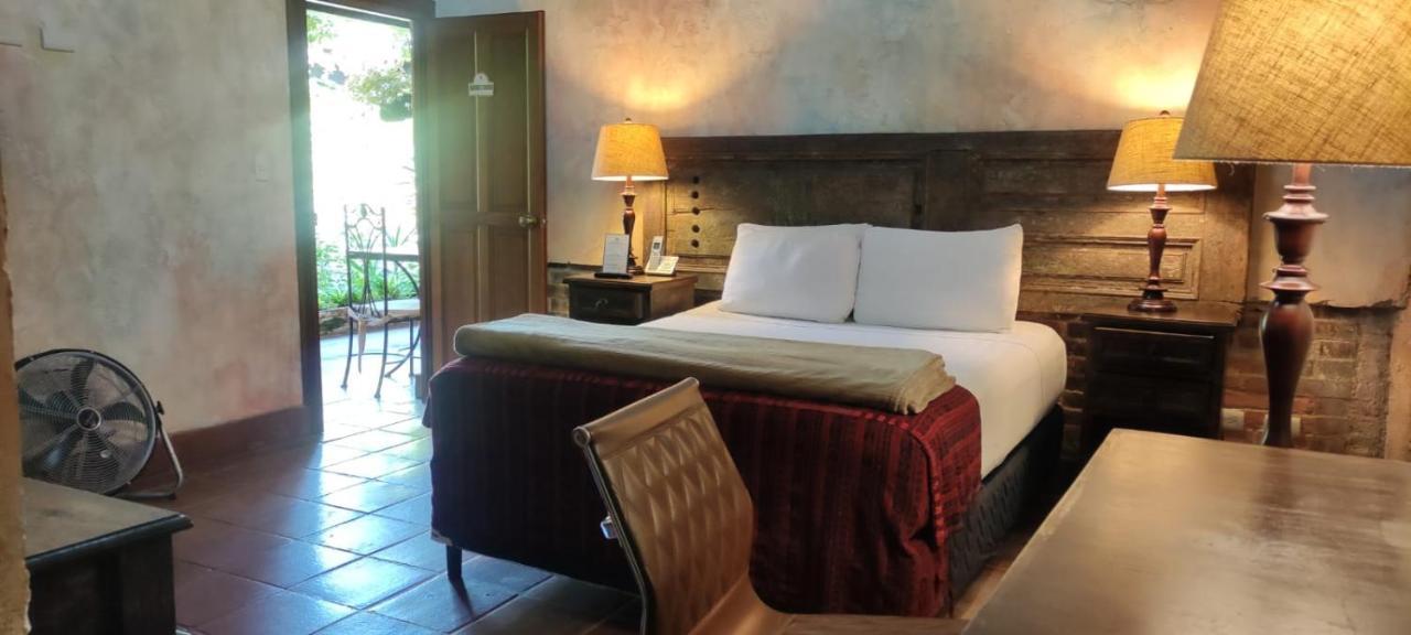 Hotel Eterna Primavera Antigua ภายนอก รูปภาพ