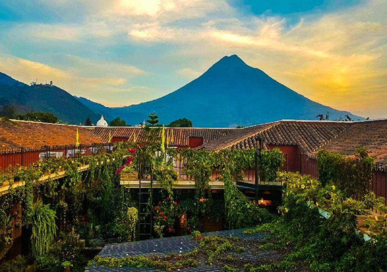Hotel Eterna Primavera Antigua ภายนอก รูปภาพ